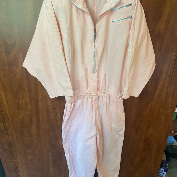 Pink jumpsuit - Picture 2 of 4